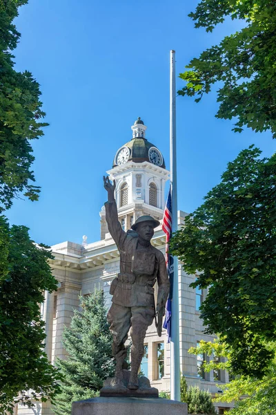 Soldatmonument Framför Tingshuset Missoula Montana — Stockfoto