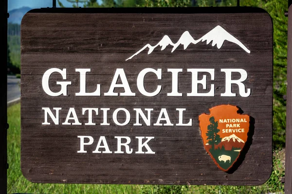 Sinal Entrada Para Parque Nacional Glacier — Fotografia de Stock
