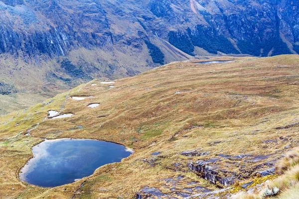 Lake in Andes Mountains near Huaraz, Peru — Stock Photo, Image