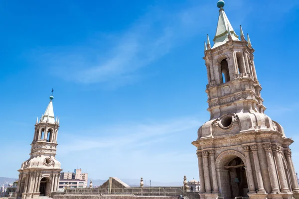 Spires Cattedrale di Arequipa — Foto Stock