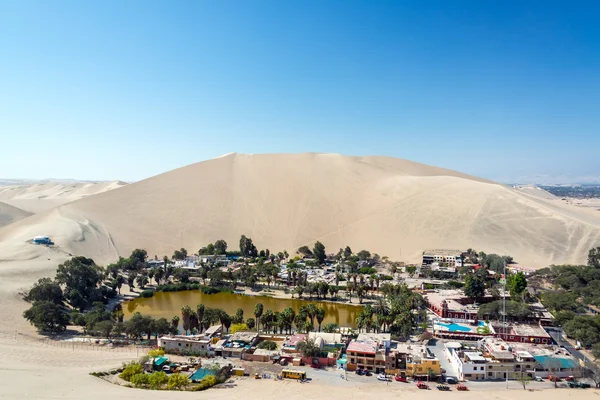 Huacachina wüste oase — Stockfoto