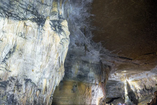 Höhle bei chachapoyas, peru — Stockfoto