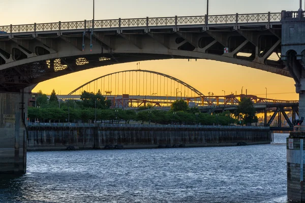 Tramonto sul ponte Burnside — Foto Stock