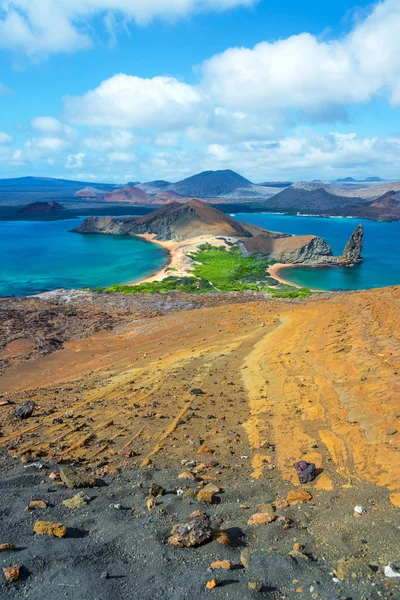 Pináculo paisagem rochosa — Fotografia de Stock