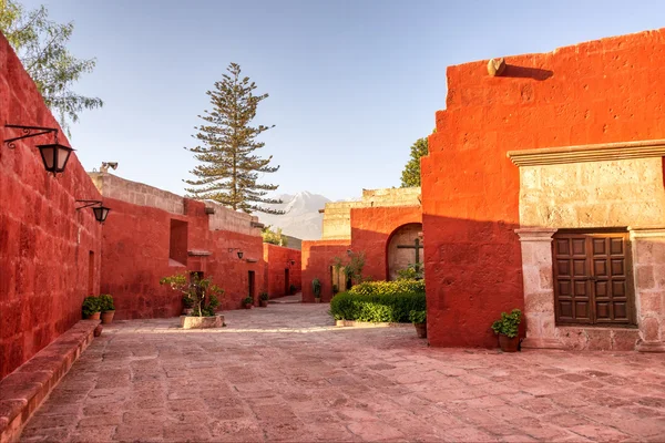 Santa Catalina Monastery Courtyard — Stock Photo, Image