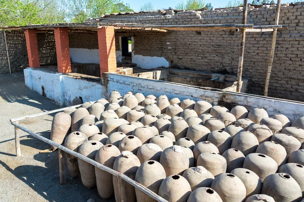 Clay Pisco Jars — Stock Photo, Image