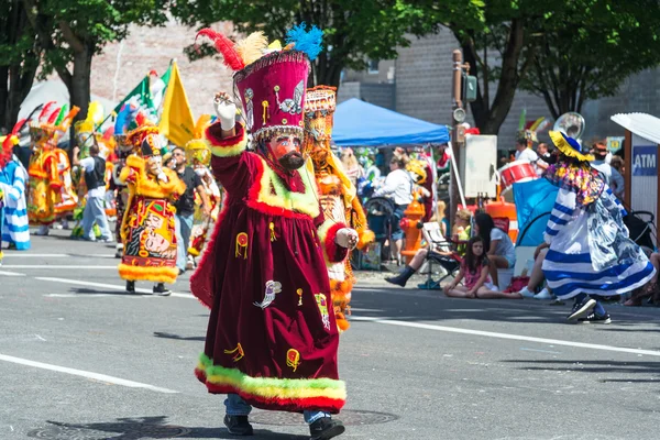 Disfraz de desfile colorido — Foto de Stock