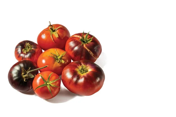 Vista Perto Tomates Vermelhos Maduros Isolados Fundo Branco Conceito Produtos — Fotografia de Stock