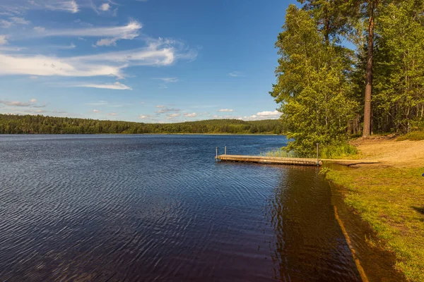 Belle Vue Sur Surface Calme Eau Lac Avec Des Jeux — Photo