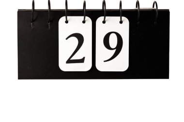 Beyaz arkaplanda seçilen 29 tarihli takvimin görünümünü kapat. 