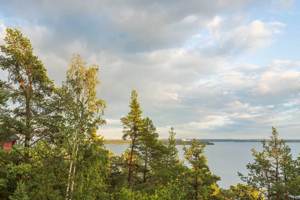 Erstaunliche Schönheit Der Ostsee Bei Blauem Himmel Mit Weißen Wolken — Stockfoto