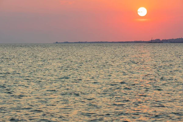 Vista Deslumbrante Sobre Pôr Sol Mar Dia Verão Mar Céu — Fotografia de Stock