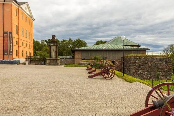 Ünlü Uppsala Castle Park Taki Antik Topların Güzel Manzarası Sveç — Stok fotoğraf