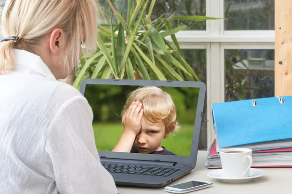 Concepto de comunicación parental —  Fotos de Stock