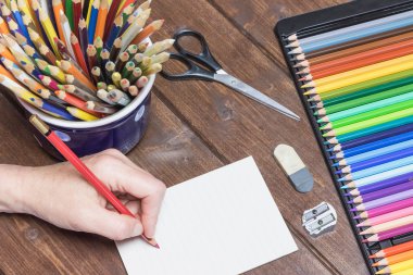 Boş bir kağıt çizim kalem