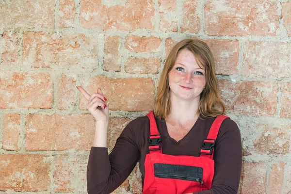 Conceito de construção jovem mulher — Fotografia de Stock