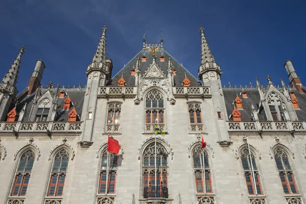 Vista frontal de The Provinciaal Hof (Bruges, Bélgica) ) — Fotografia de Stock