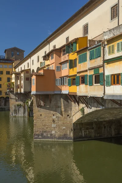 Slavný most Ponte Vecchio ve Florencii — Stock fotografie