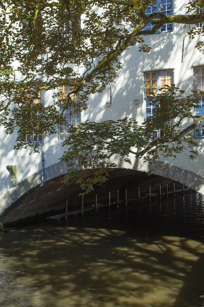 Canal in Bruges — Stock Photo, Image