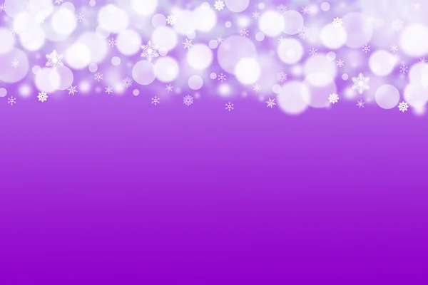 Le fond violet avec des boules blanches et des flocons de neige — Photo