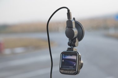 Ön cam otomatik kamera