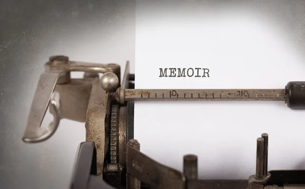 Vintage typewriter - Memoir — Stock Photo, Image