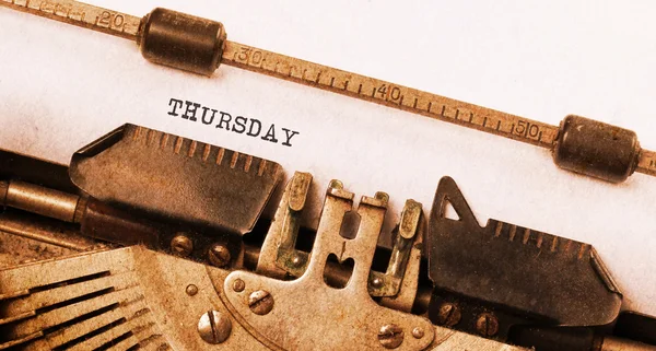 Thursday typography on a vintage typewriter — Stock Photo, Image