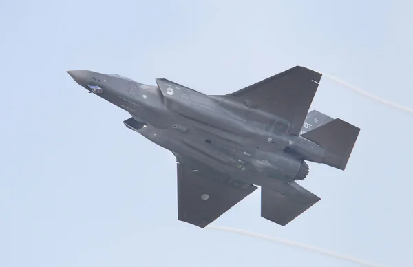Leeuwarden, Hollandia-május 26-án: F-35 harcos során ez a fi — Stock Fotó