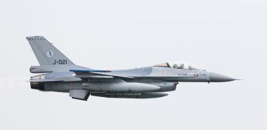 Leeuwarden, Hollanda - 11 Haziran 2016: Hollandalı F-16 fighter j