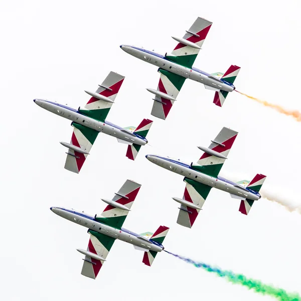 LEEUWARDEN, THE NETHERLANDS-JUNE 11, 2016: Italian aerobatic tea — Stock Photo, Image