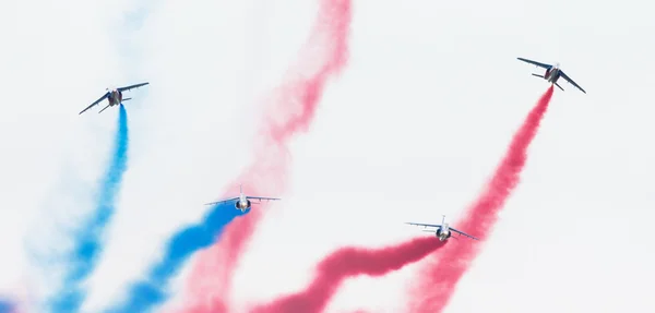 LEEUWARDEN, THE NETHERLANDS-JUNE 11, 2016: Pilots of Patrouille — Stock Photo, Image
