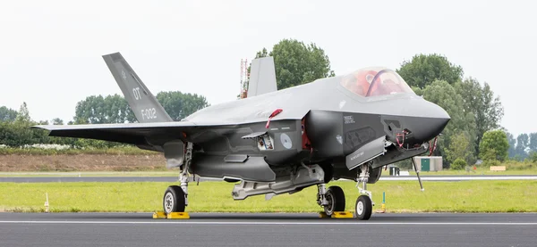 吕、 荷兰-2016 年 6 月 10 日 ︰ 荷兰 F-35 研发 — 图库照片