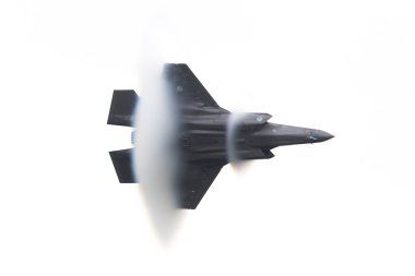 Leeuwarden, Hollanda - 11 Haziran 2016: Hollandalı F-35 yıldırım