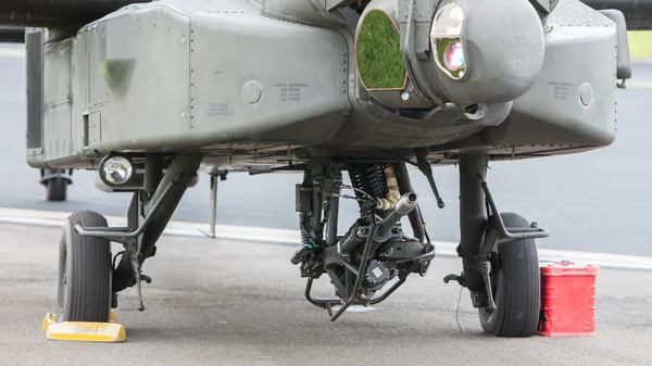 LEEUWARDEN, PAÍSES BAIXOS - JUN 11, 2016: Boeing AH-64 Apache — Fotografia de Stock