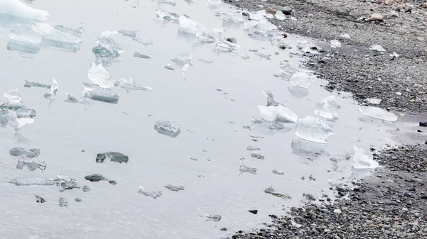 Jokulsarlon 是一个大的冰川湖，在东南冰岛 — 图库照片