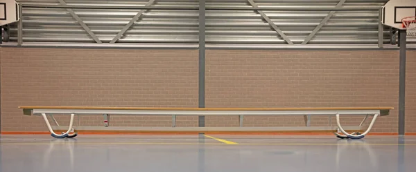 Empty Wooden Benche School Gym Wood Metal — Stock Photo, Image