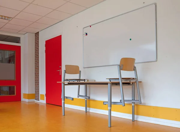 Стільці Столі Школа Нідерландах — стокове фото