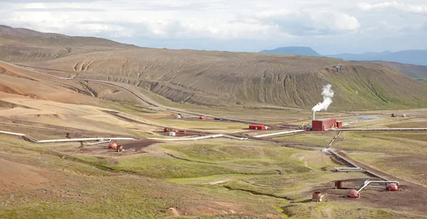 Fabrika bölgesi, yeşil enerji için yüksek basınçlı su işleniyor, Kuzey İzlanda