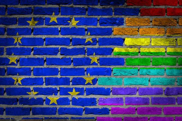 Muro de ladrillo oscuro - Derechos LGBT - UE — Foto de Stock