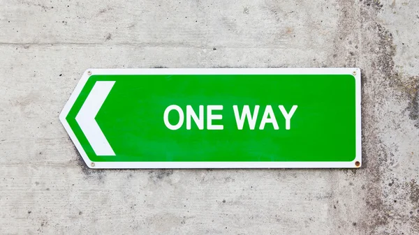 Green sign - One way — Stock Photo, Image