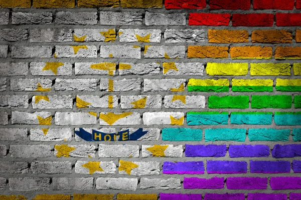 Dunkle Ziegelmauer - lgbt rights - rhode island — Stockfoto