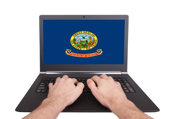 Handen bezig met laptop, Idaho — Stockfoto