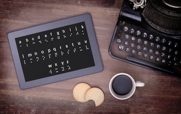 Braille em um tablet, conceito de impossibilidade — Fotografia de Stock