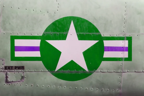 Staart van Vietnam oorlog vliegtuig, groen — Stockfoto