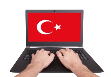 Dizüstü bilgisayar, Türkiye'de çalışan eller