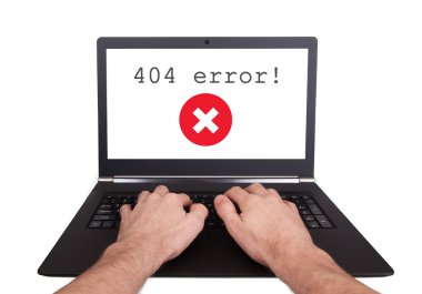 Dizüstü bilgisayar, 404 hatası çalışan adam
