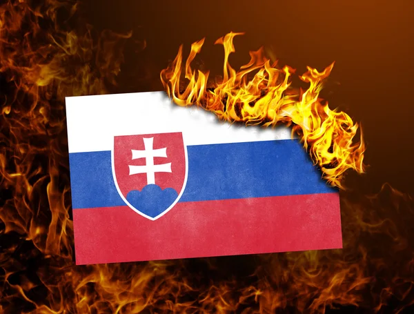 Bandeira em chamas - Eslováquia — Fotografia de Stock