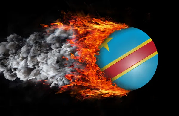 Flagge mit einer Spur von Feuer und Rauch - Kongo — Stockfoto