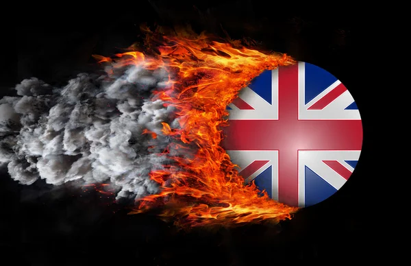 Bandiera con una scia di fuoco e fumo - Regno Unito — Foto Stock