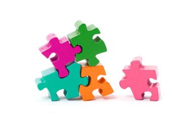 İzole jigsaw puzzle parçaları